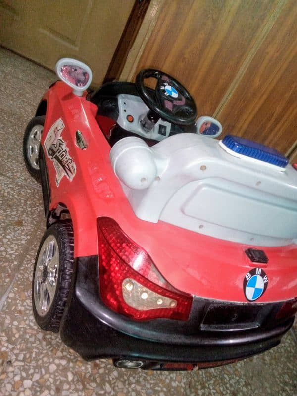 Police Kids Electric Car. O3358O8816O Call/Whatsap. with Charger 6