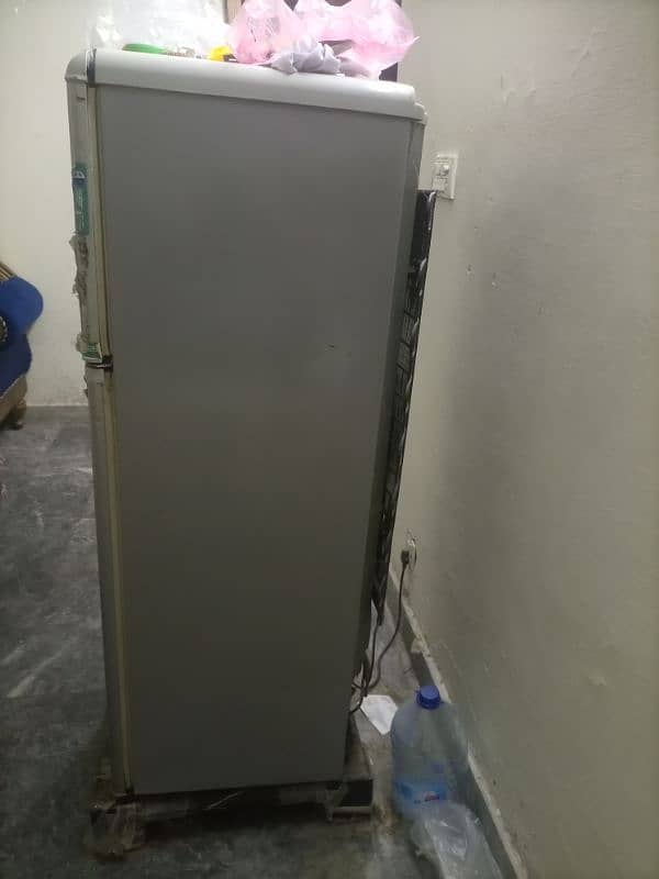 Haier company medium size fridge for sale 10 by 10  03025655906 2