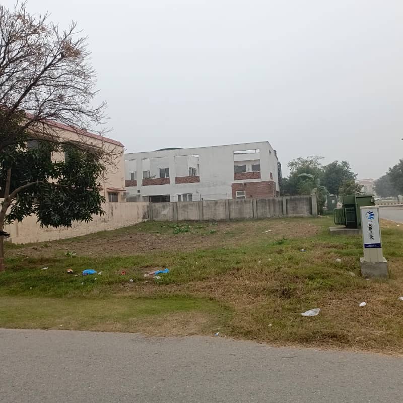 2 KANAL PLOT FOR SALE DHA PHASE 2 HOT LOCATION CORER PLOT IDEAL LOCATION. 0