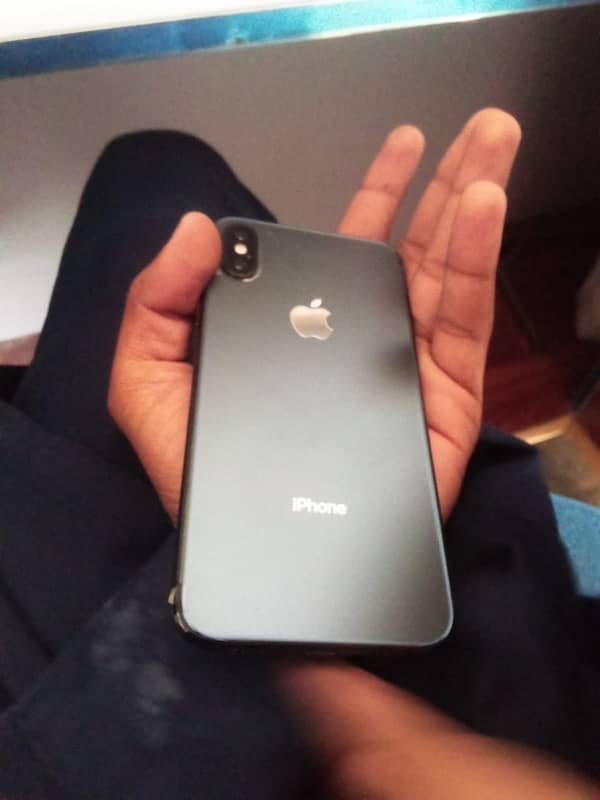 Exchange possible i phone xs hy non pta 64gb 2