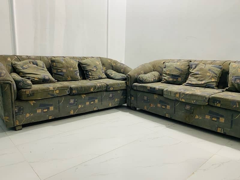 paki lakar sofa 1