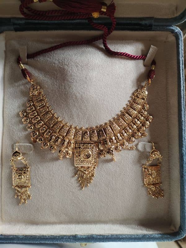 2 tola gold set 0