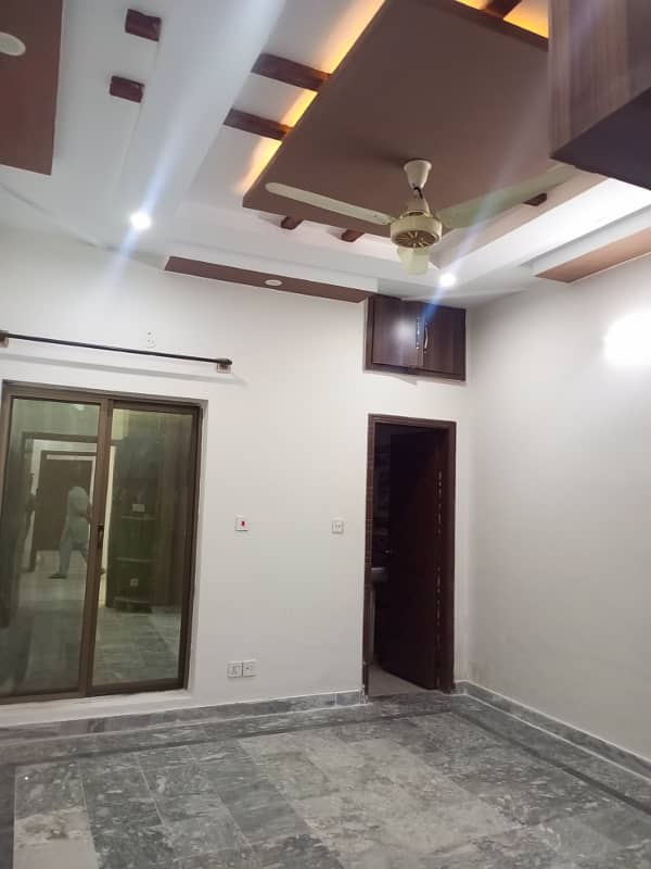 Double story house for rent. Location Abdullah garden h13. 4