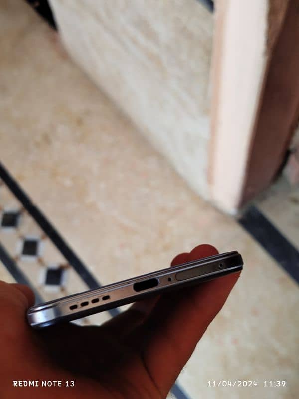 vivo v23e 10/10 condition 2