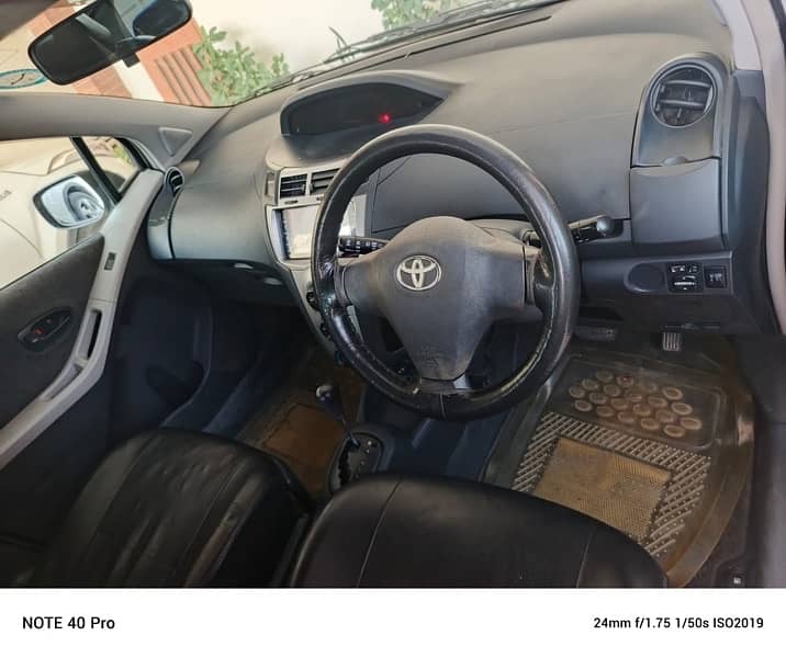 Toyota Vitz 2008/2013 1