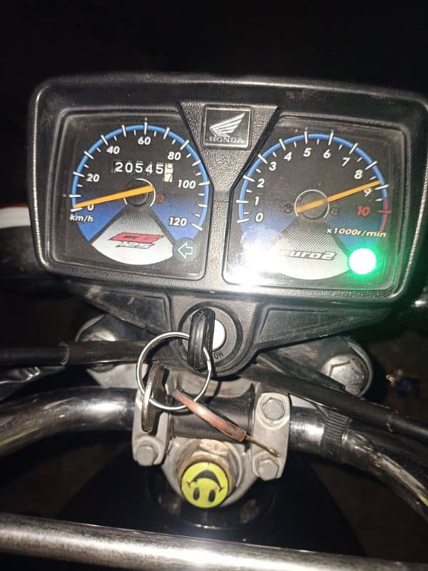 honda 125 with gold number urgent sale 6