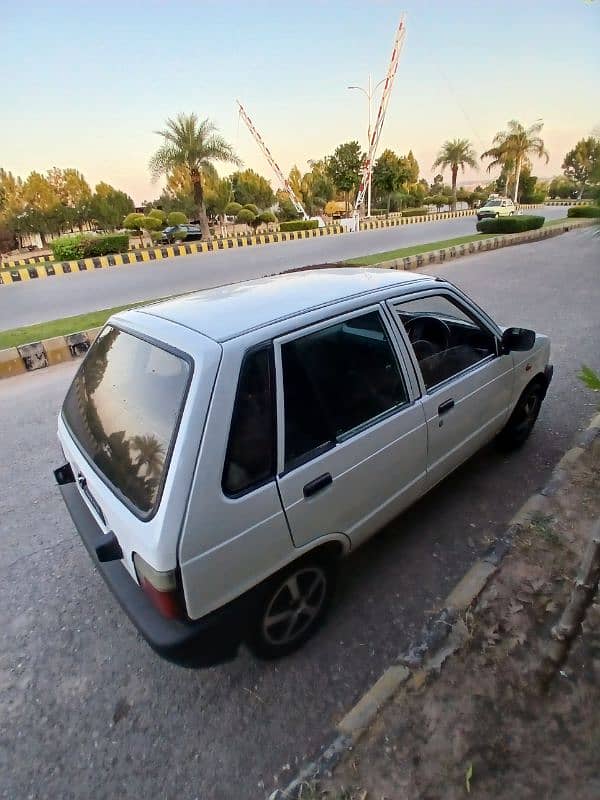 Suzuki Mehran VX 2000 4