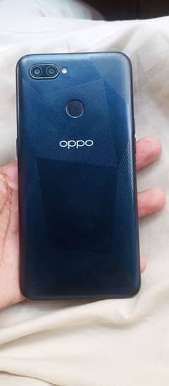 Oppo A12