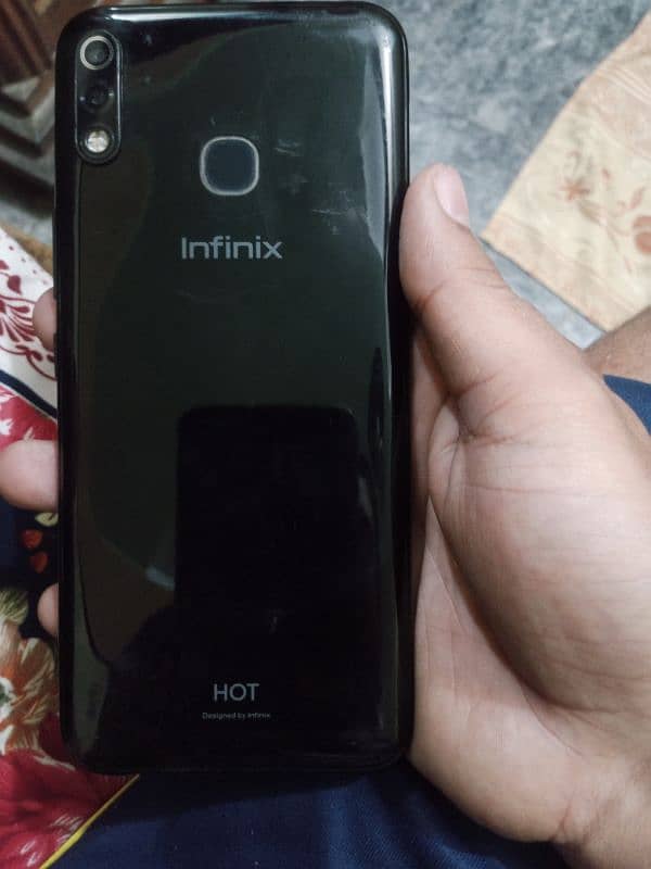 Infinix hot 8 lite 1