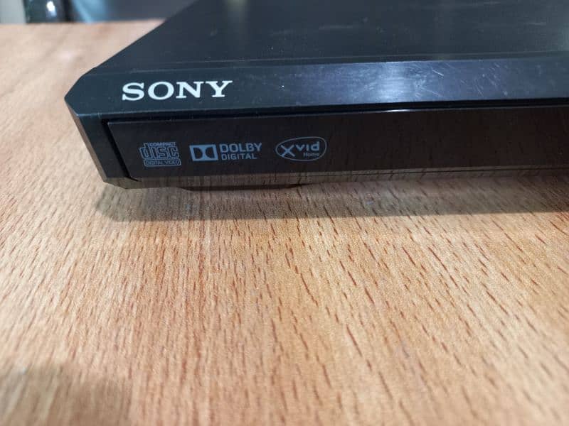 DVD Video Player For TV,  Nice Condition 2