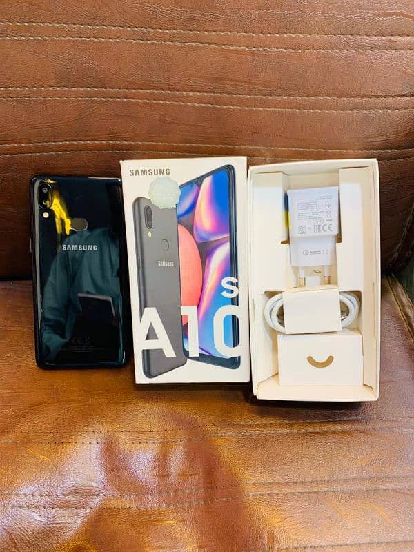 samsung A10s 2/32 0