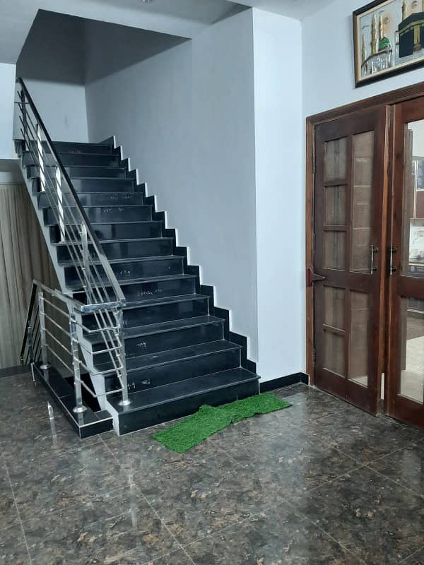 Luxury Kanal Upper Portion For Rent 0