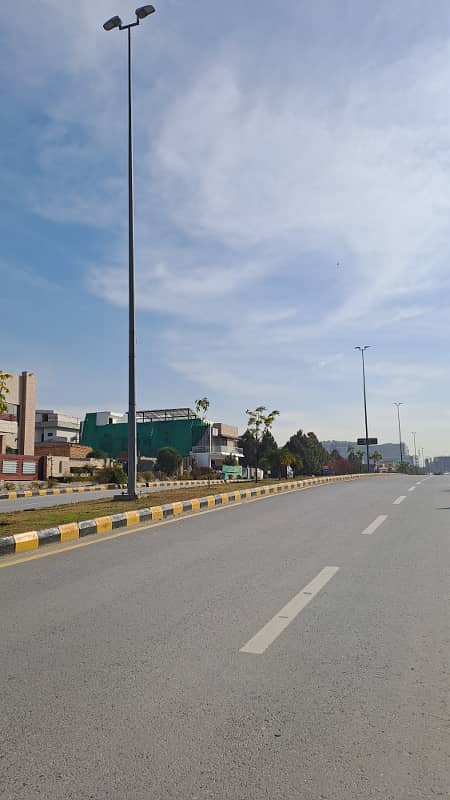 signature properties offer beautiful plot sector B PARK Face Dha phase 2islamabad 26