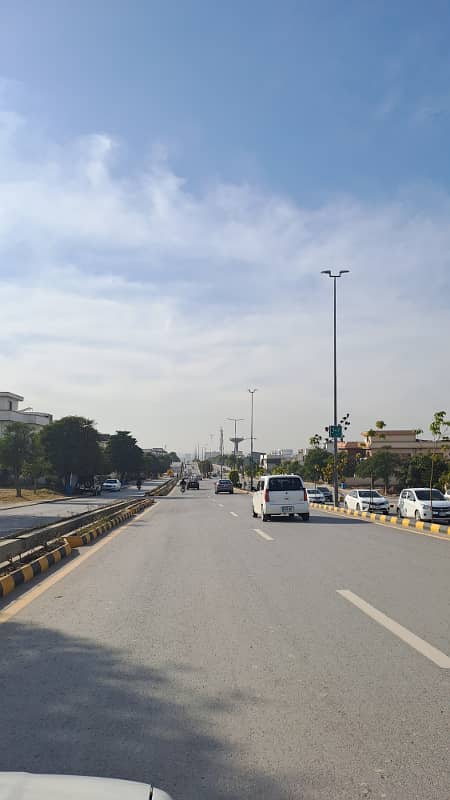 signature properties offer beautiful plot sector B PARK Face Dha phase 2islamabad 31