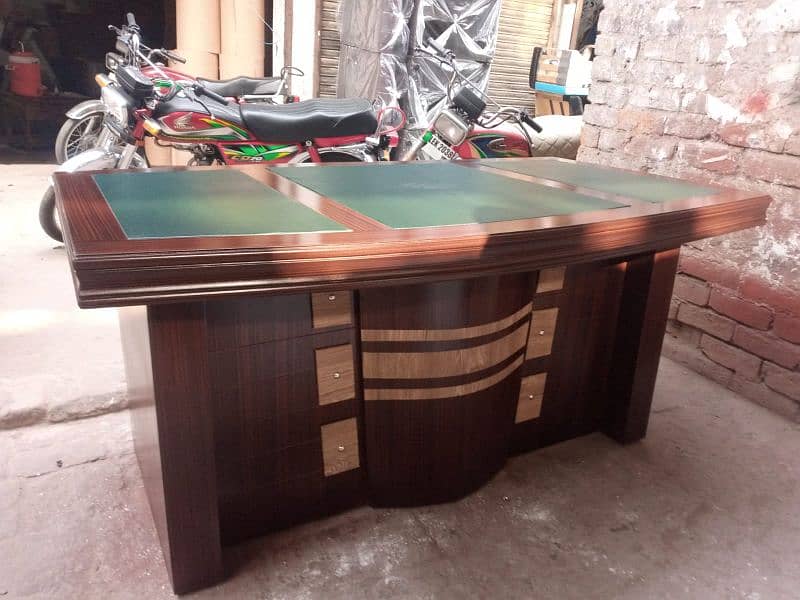 VIP office executive Table 032/84/47/62/83. 6