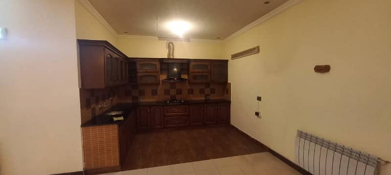 Kanal Upper Portion 3 Bedroom TV Lounge Kitchen 5