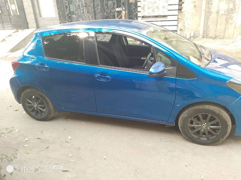 Toyota Vitz 2014 7