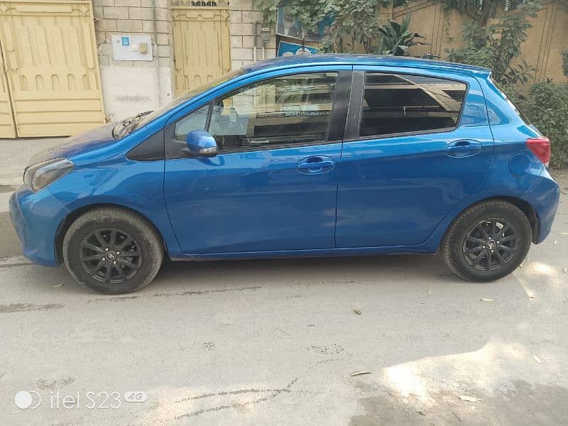 Toyota Vitz 2014 6