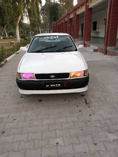 Nissan Sunny 1993