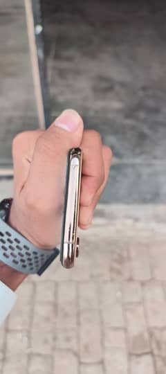 iPhone XS non PTA