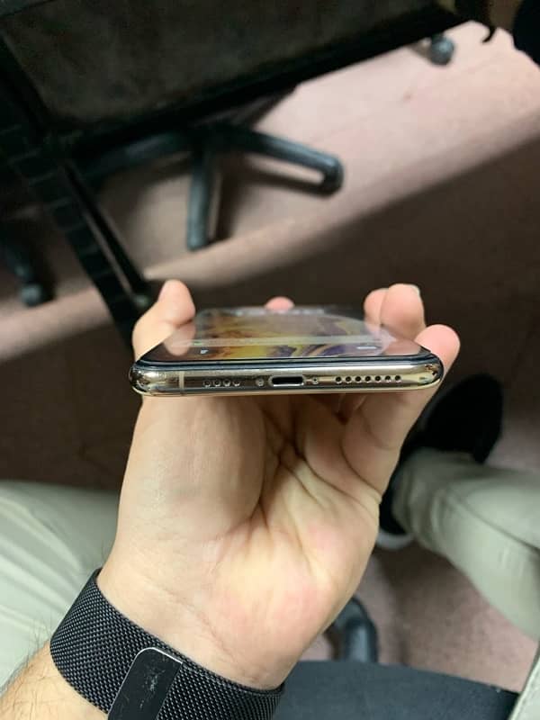 Iphone Xsmax PTA Approved 4