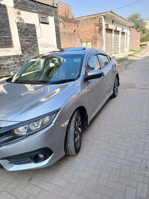 Honda Civic X Ug Full option2017 ( Home use car in good condition ) 2