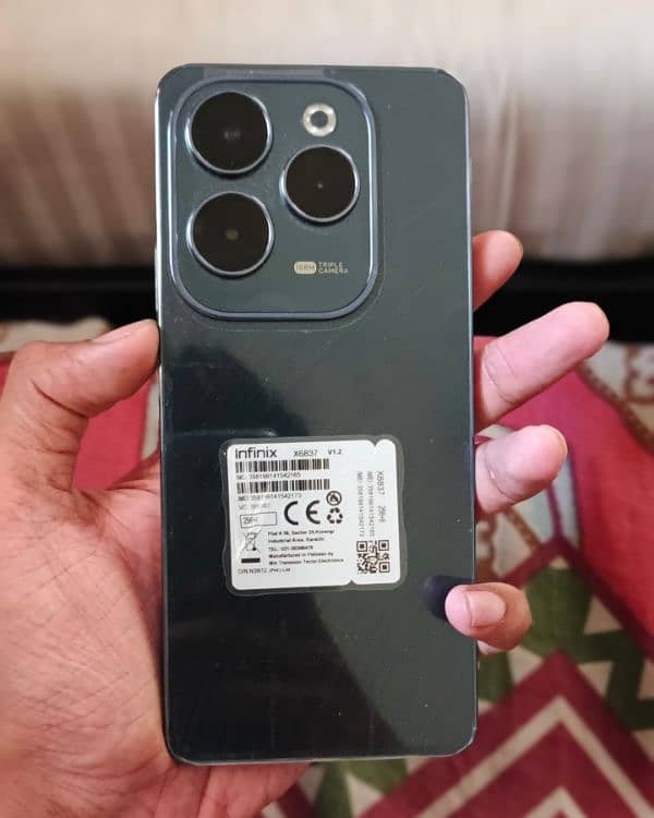 Infinix Hot 40 Pro 1