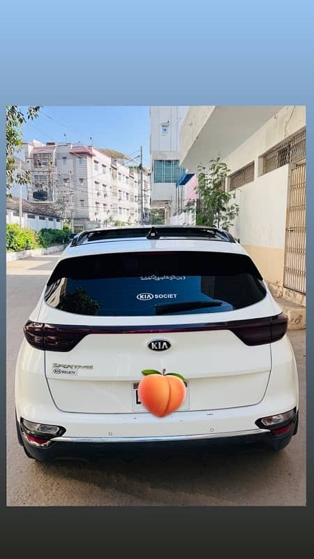 KIA Sportage FWD 2022 3