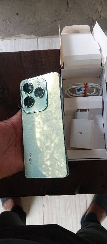 New model Infinix Hot 40 pro open repair full warranty 7