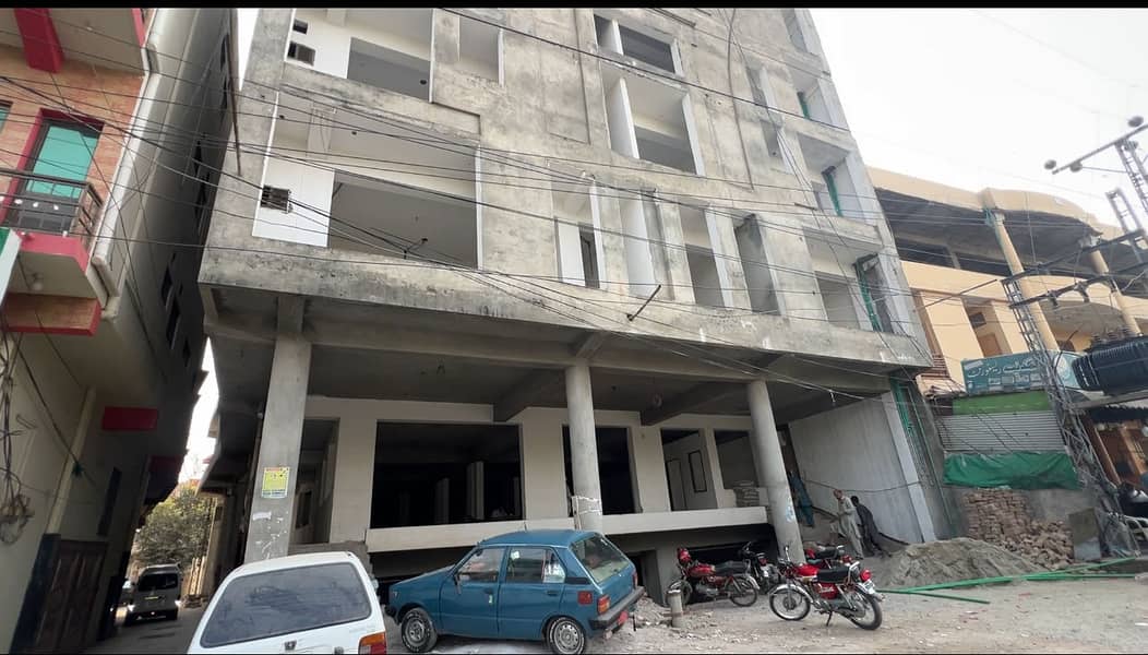 1 Kanal Basment + 5 Stories Corner Plaza for sale 2