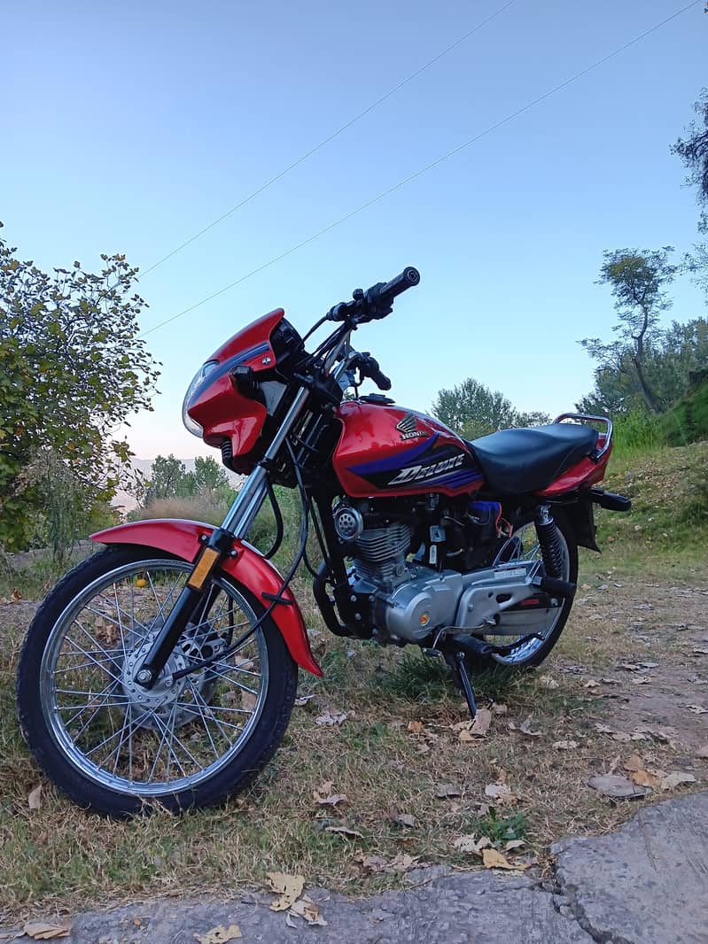 Honda CG 125 Deluxe 2017 2