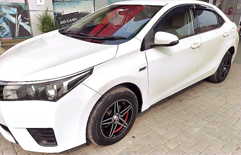 Toyota Corolla XLI 2015 converted gli automatic 2