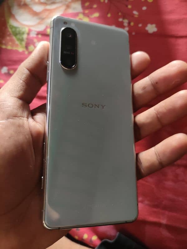 Sony Xperia 5 Mark II 1