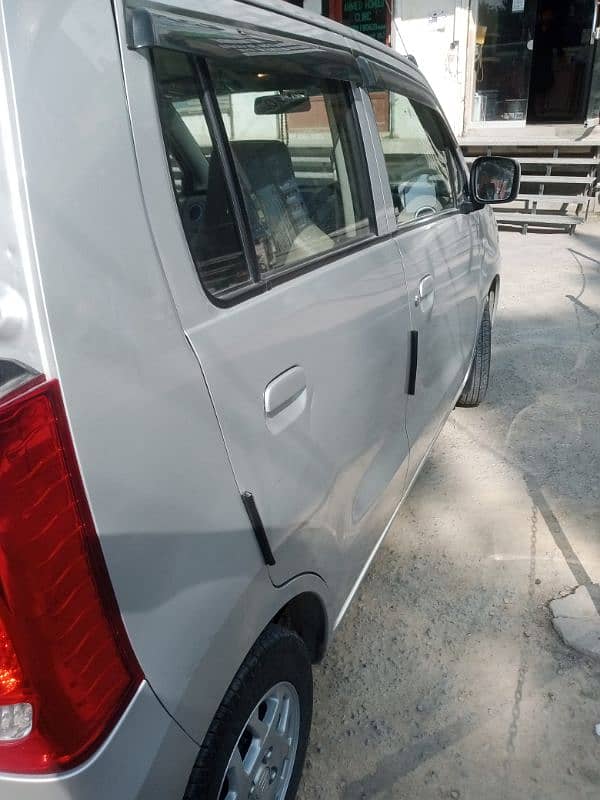 Suzuki Wagon R 2021 3