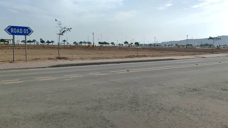 272sq yd Ready Plots FOR SALE at Bahria Town Karachi available at Investor Rates 30