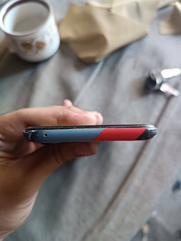 oppo Reno 4 /8/128  condition 10-bye9/contact 03014064292 3