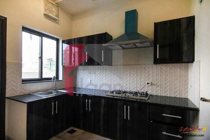 5 Marla House, Dha XI (Rahbar Sector-2) Adjacent To Park Walk From Mosque, Main Market 4 Bedroom, 2 Kitchen, Drawing Room 5 Bathroom (Seperate Meter For Each Portion), Sui Gas Available*Rent Demand: 75,000/- 5