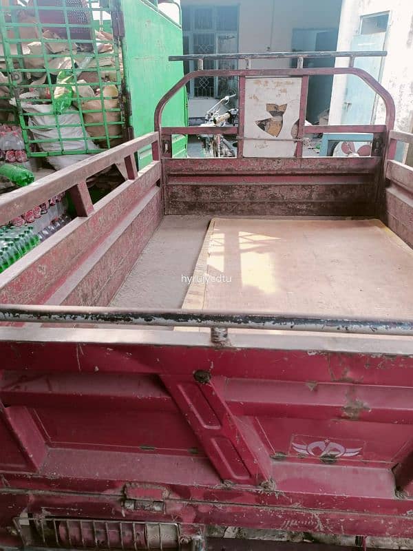 Loader Riksha 2022 ModeL with Low gare 7