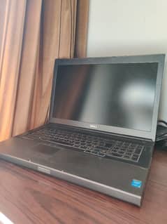 Dell M6800 workstation gaming laptop