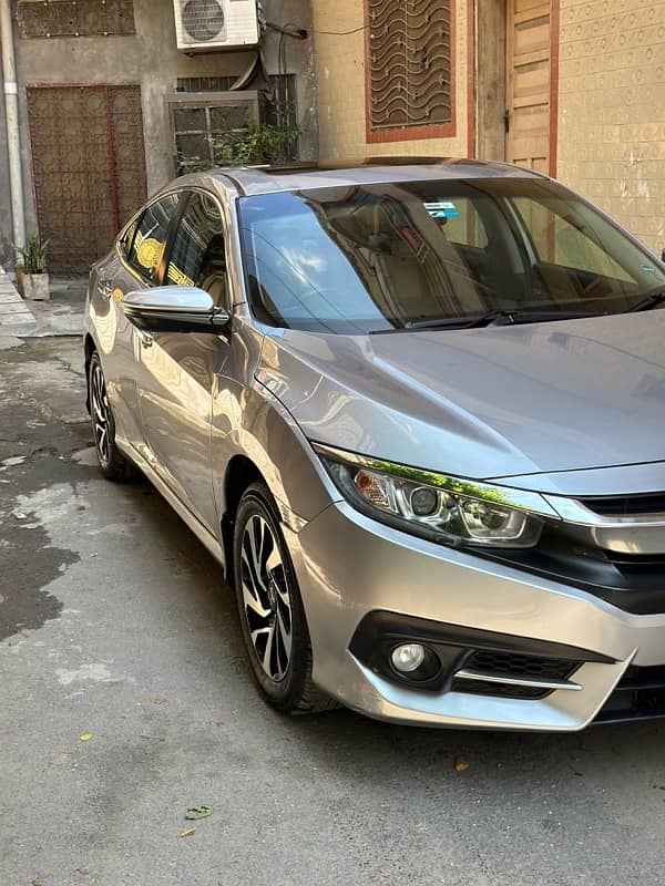 Honda Civic Oriel 2017 8