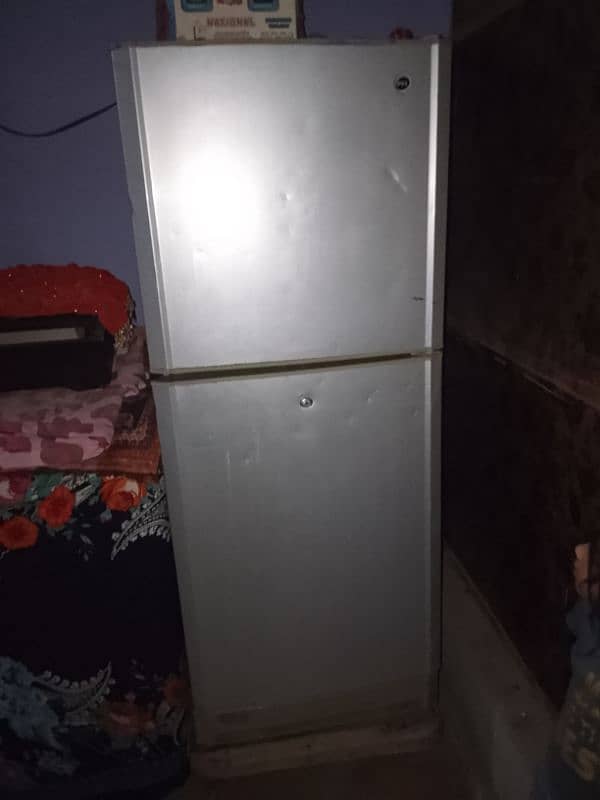 fridge for sell 0