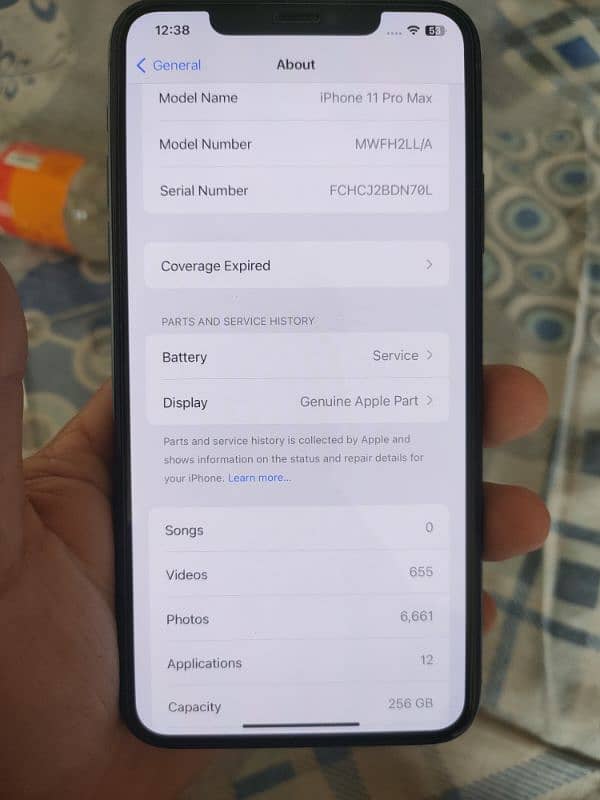 Iphone 11 pro max . . . 256gb. . . bettary health 79. . . jv sim chalni ha abi 4