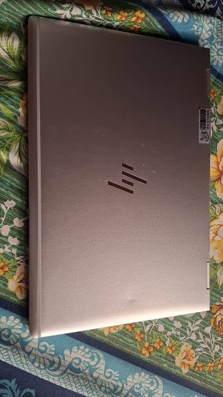 HP Elitebook X360 1030 G3 ,i7 8th Gen 16 GB ram 512Gb NVMe SSD 2