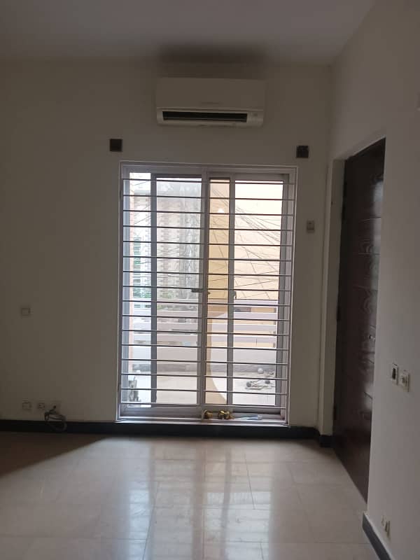 Ground Portion For Rent G 11 Islamabad 0