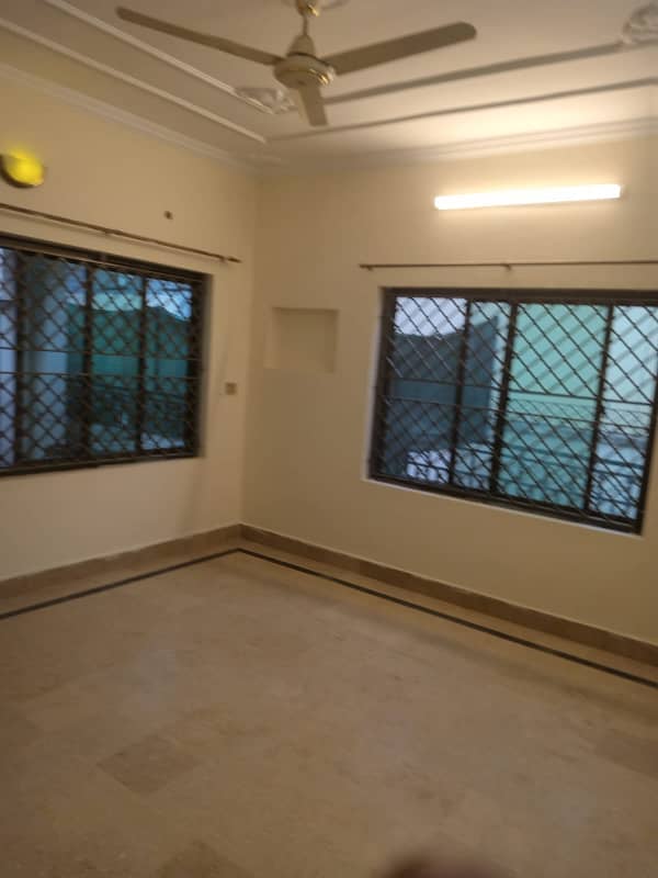 Upper Portion For Rent Prime Location G 10 Islamabad 4