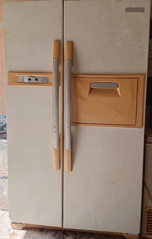 Refrigerator For Sale 4