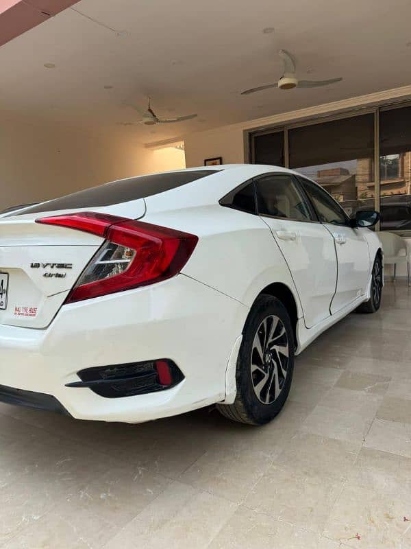 Honda Civic Prosmetic 2018 1