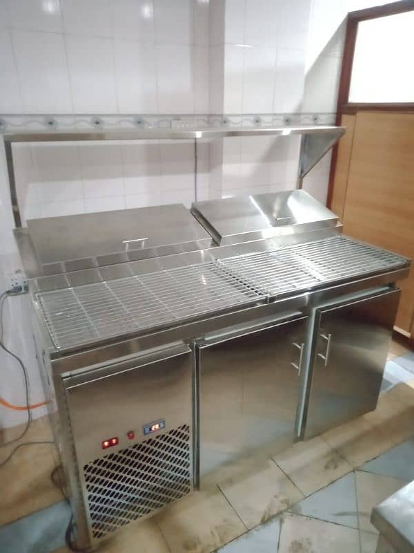 Pizza oven preptable commercial kitchen equipment Consultant 1