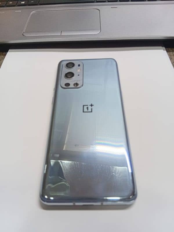 Oneplus 9 Pro 5G with Green Line 7