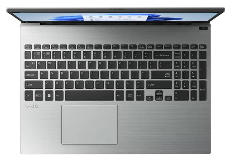 VAIO F16 16" Core i7 13th Gen 16GB/1TB 2